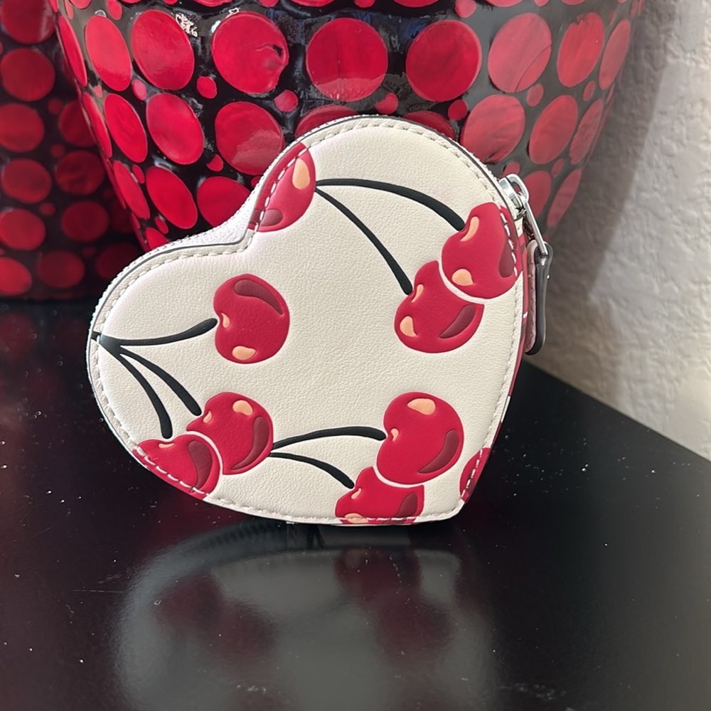 Coach NWT Heart Coin Case With Cherry Print - Picture 10 of 12